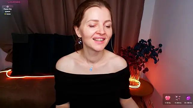 Liza__Evans - spank the booty