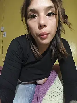 Mariamac420 - Suck tits