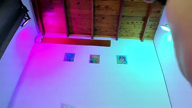 Moll1e_ - put your fingers in my pussy