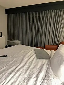 Kikikitti - FUCK MY 😸 with 16 INCHES