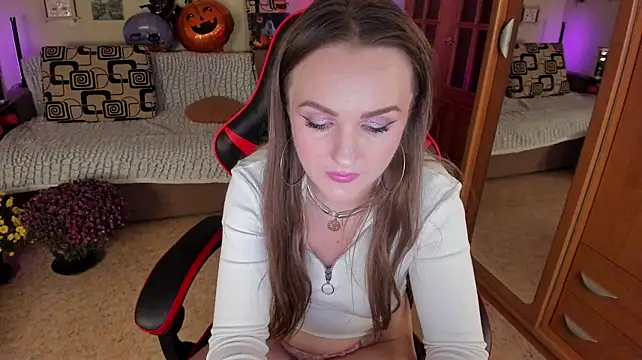 VeronikaVel - 🔥 ​One ​Look ​Might ​Not ​Be ​Enough