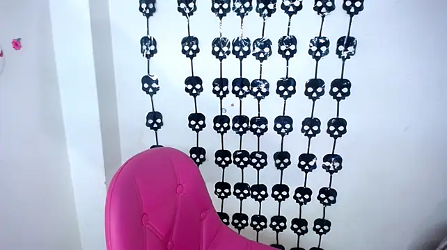 Pinky_violeta - NAKED SQUARTS