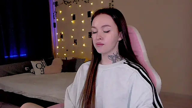 Naughty_Mable - 💛 show naked ass 💛