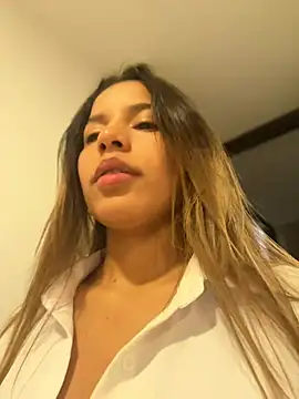Aliiiioweins - Show tits
