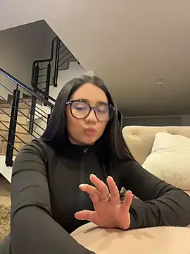 Michelle_Zoe - MASTURBACION EN PÚBLICO
