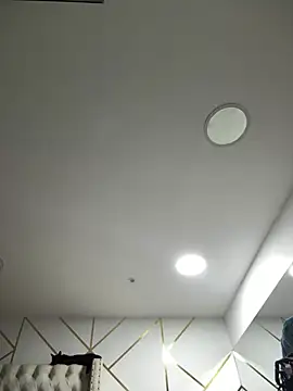 Lannabellx - Boobs and ass in the store 🥵