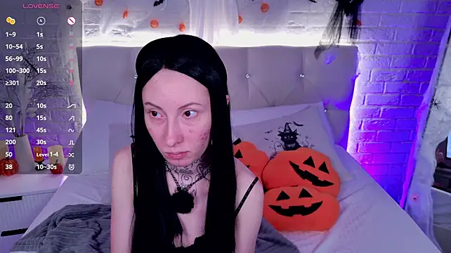 Roxy_morrison_x - tease nips