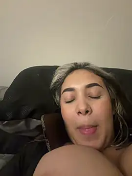 Violetta_rose_ - jumping my big tits