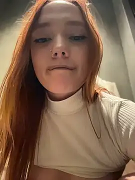 LisaCatt - play with nipples for 6 minutes 🍒