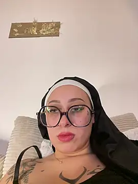 Queenlo_xxx