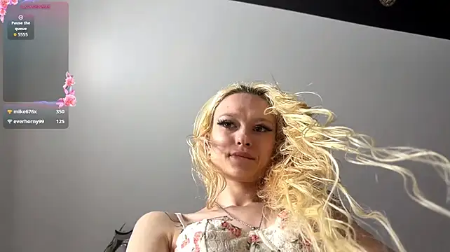 HousedMud - take off bra and oil