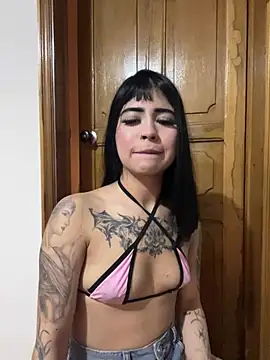 -Brittanny - NAKED AND BLOWJOB