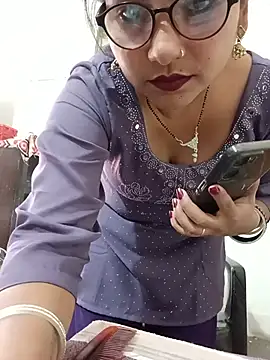 Heyy_Anshi - Show Pussy With Fingringss