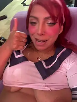 GiaRedd - Anal con dildo y Squirt 💦🙈🍑