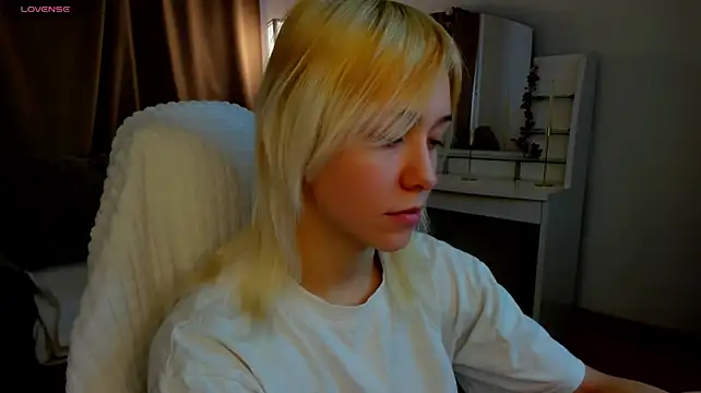 EmilyTrase - ahegao+drool