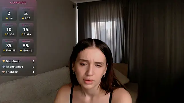 Lea_Atreides - Flash ass and feet