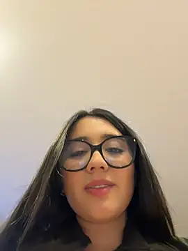 Michelle_Zoe - MASTURBACION EN PÚBLICO