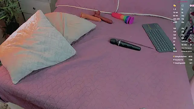 MarianaJoficial_ - Fuck Machine In Missionary 🌟😍