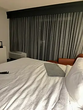Kikikitti - FUCK MY 😸 with 16 INCHES
