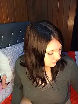 Juliigm - Oil tits & Flash (Aceite en tetas) 🍒✨