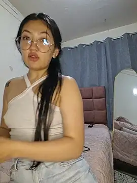 Victoria_722 - FINGERS IN MY ASS😈