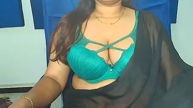 Anjali-Queen - Boobs oil