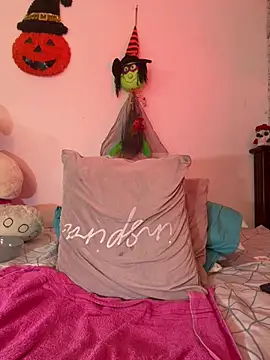 Lili__taylor - ☠toy control x 3 min 👅💦