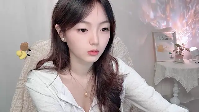 Wenwen8888 - 抓紧你的手走过我的朝朝暮暮