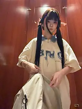 MeimoDog - 服用泰国果冻