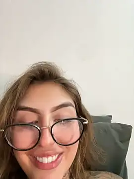 Miiabellovic - Twerk naked 🍑