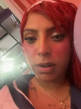 GiaRedd - Anal con dildo y Squirt 💦🙈🍑