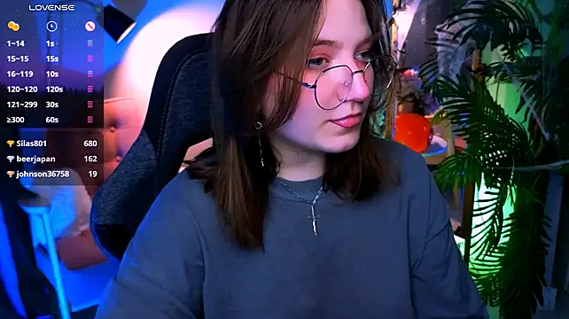 Fairy_tara - naked cum show
