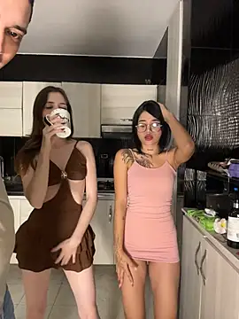 Kevin_hotgirls - full naked and squirt x 2