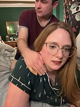 Thatcutegirlwtheglasses - buttplug in!