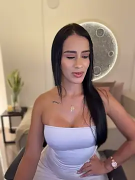 SarahhSmitth1 - What if you take off my dress?Let’s doit