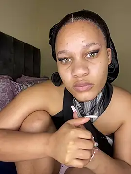 SexxyAsHellly - Finger pussy