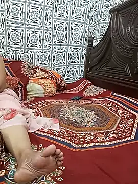 Tanisha-Chy - Full nude show,fingering,etc.