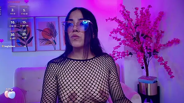 Sara_strawberry