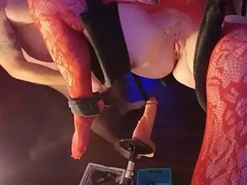 Redslovestofuck - Cum all over my whore face