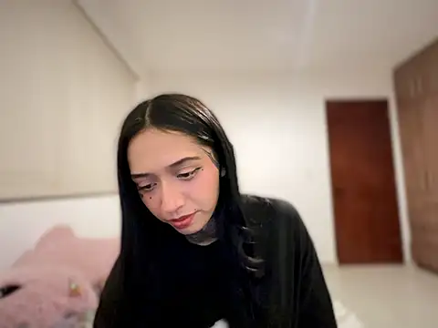 JIORYOvO - 🖤flash boobs
