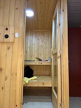 Barbieleblanc - Dildo in ass