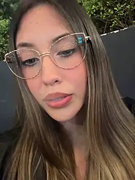 Fanyabbey - Suck fingers👅💦