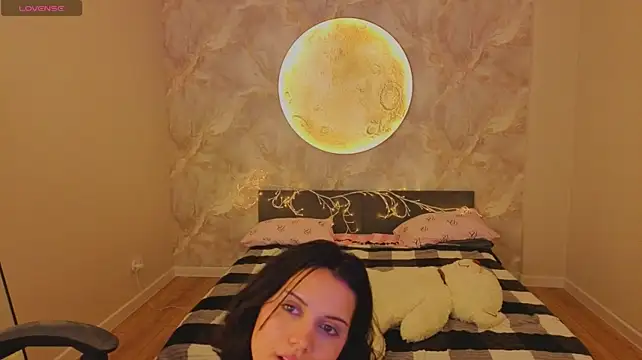 VivienRoss_ - boop my nose