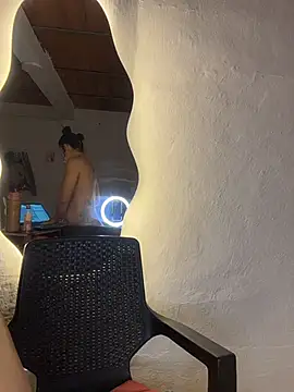 Miily_0 - Buttplug & twerk 🥵