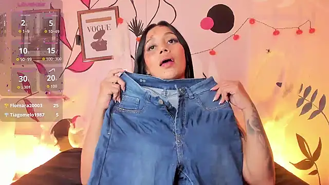 GabiHills - Show tits💗