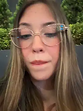 Fanyabbey - Suck fingers👅💦