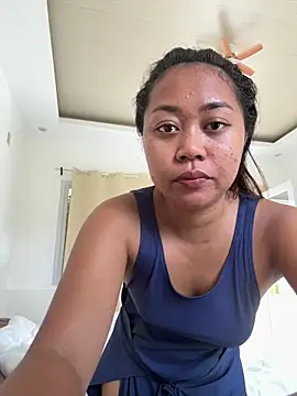 Juliet_official_pro - Walk naked