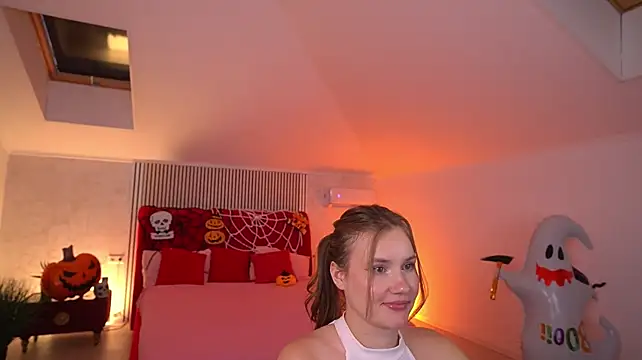FoxyyKate - Untie one strapp on your panties