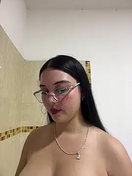 Valeria_allurin - SHOW PUSSY