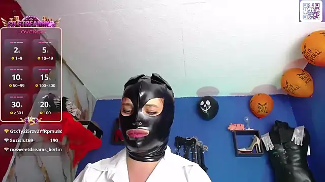 Elizatexx - i adore your leather gloves and mask